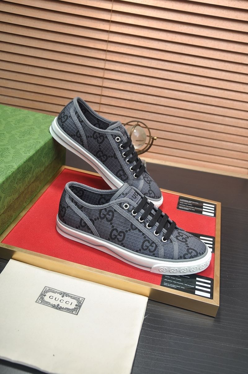 Gucci Low Shoes